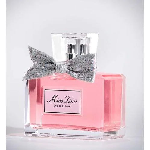 PARFUM MISS DIOR EAU DE PARFUM
Eau de Parfum